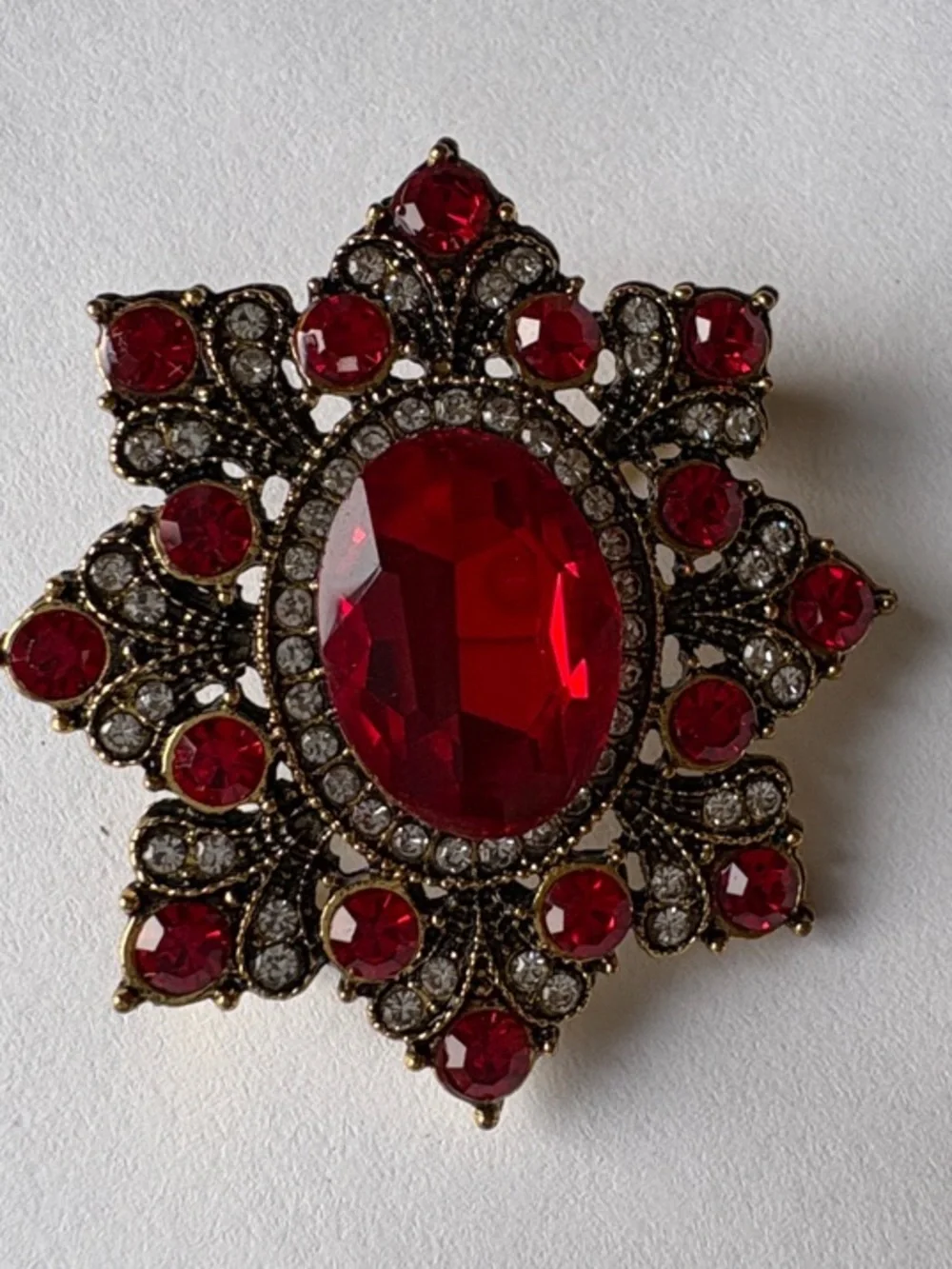 Vintage-Style Red Gem Statement Brooch